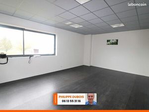 Bureaux 200 m²