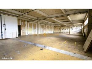 Local 1220 m² Angoulême