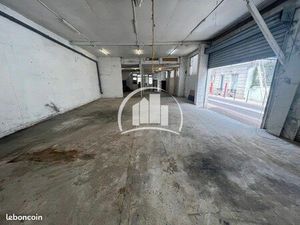 Local 240 m² Les Lilas