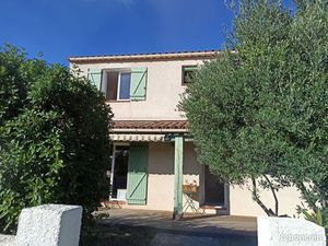 Maison avec jardin dans impasse calme