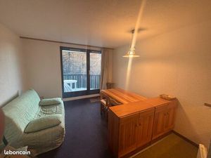 STUDIO 200 m DES PISTES