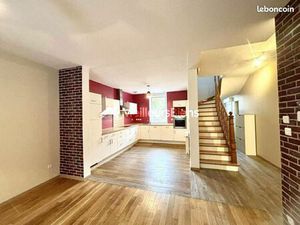 Maison 3 pièces 105 m²