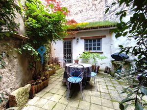 DPT (13) MAISON DE CARACTÈRE À BOULBON VUE SUR LE CHÂTEAU