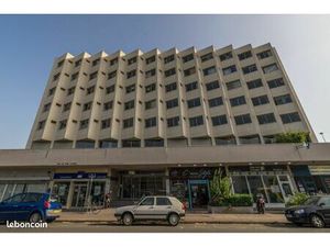 Bureau à louer – Centre-ville