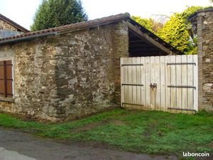 Belle opportunité avec combles   hangar et garage