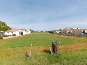 Terrain constructible 650 m²