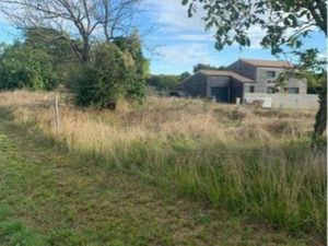 Terrain constructible particulier de 875 m2 à 4 km de SURGERES commune de Chabosse