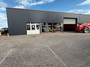 Xe marmande bordeaux - grand local commercial avec parking