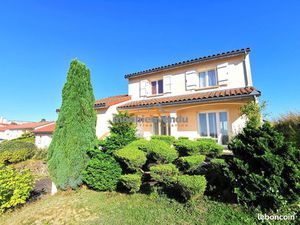 Maison 6 pièces 136 m²