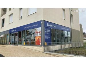 Local commercial 135 m² Chambray-lès-Tours