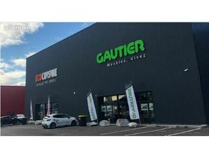 Local commercial 1 420 m²