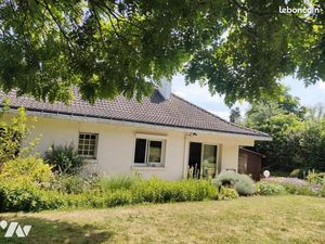 Maison 7 pièces 215 m²