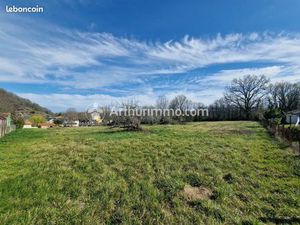 Terrain 3910 m² Neuvic