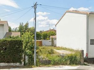 Terrain 340m2 libre de constructeur