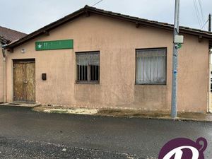 Local 272 m² Creysse