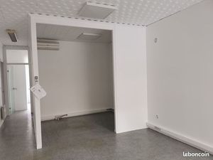 Local 65 m² Draguignan