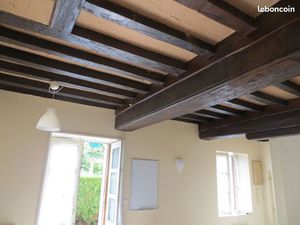 2 pieces de caractere sur courette privative