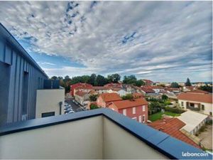 Apparemment t 3 pont de cheruy limite charvieu