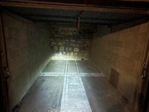 Place Scooter sécurisée – Box fermé (-1) – Hyper Centre Clichy  Rue de Neuilly