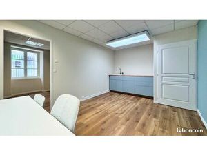 Local professionnel rénové à Jargeau