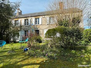 Maison 7 pièces 177 m²