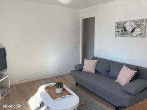 Loue F2  centre Bernay