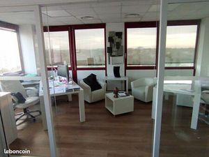 Bureau 188m2 - Basso Cambo (proche Airbus- Continental) à l'ouest de Toulouse