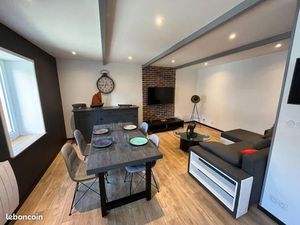 Loue grand T2 meublé de 55 M2 en plein centre de Concarneau en bail Mobilité