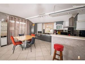 Appartement 4 pièces 84 m²