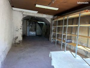 Garage + cave Centre ville