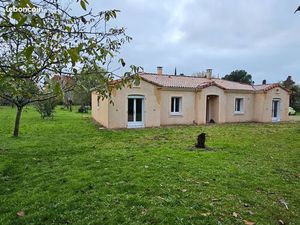 Maison arborée sur la Dordogne