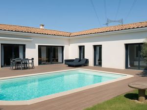 Maison contemporaine plain-pied 168 m² avec piscine – Bouc-Bel-Air (secteur Sauvecanne)