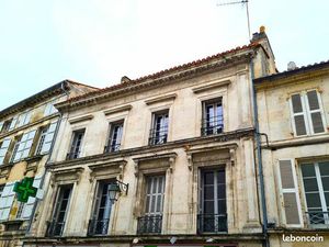 Magnifique bureau de 35 m2 quartier l'Houmeau