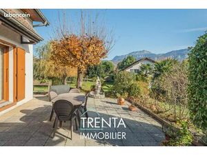 Villa 7 pièces 200 m²