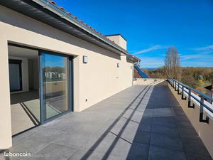 Appartement 4 pièces 97m² avec terrasse