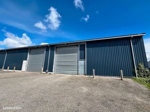 Local 286 m² GUIPAVAS