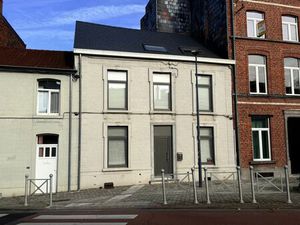 Maison à louer avec terrasse et 4 chambres   Nivelles (VBD53519)