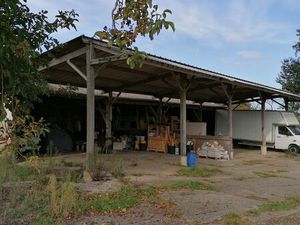 Hangar agricole avec terrain