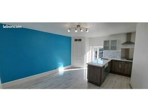 T2 de 57 m2 dans maison de village à Poligny