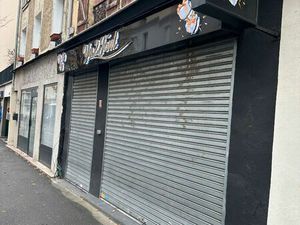 Local 45 m² ALFORTVILLE