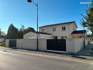 Maison neuve aux normes RE2020