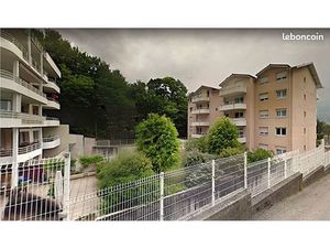 APPT.2pièces+cuisine 50m² +Terrasse 27m²  cave  garage 14m²  parking privé