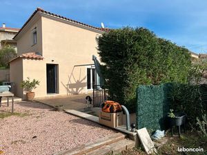 Particulier vend maison 100m2 (96.22 loi Carrez)