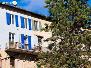 Maison au cœur de Châtillon-en-Diois  village médiéval