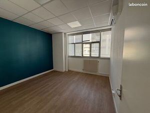 Bureaux 11m2 12m2 et 15 5 m2