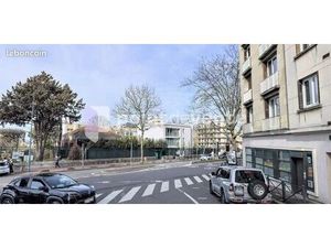 Local commercial 175 m²