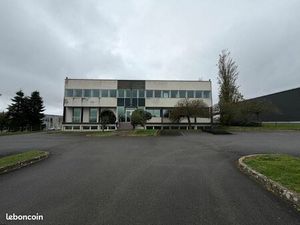 Bureaux 1 830 m²