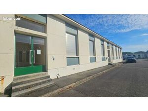 Entrepôt 1270 m² QUIMPER