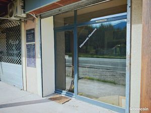 Local commercial ou bureaux