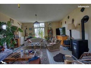 Maison 4 pièces 151 m²